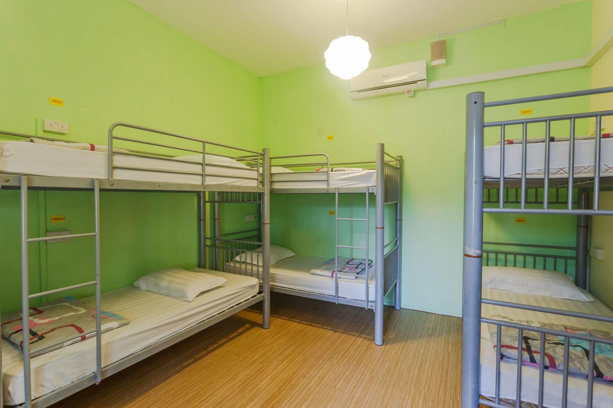 The Hive Singapore Hostel Экстерьер фото